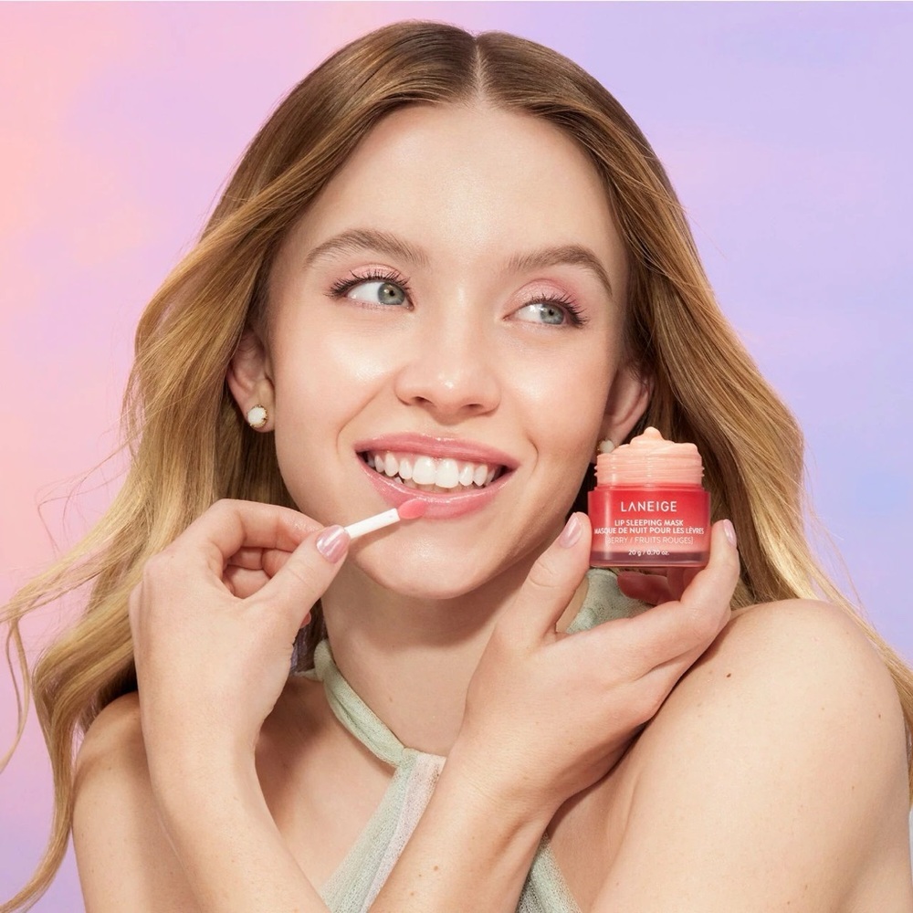 LANEIGE Lip Sleeping Mask Ex Hydration with Vitamin C Set Of 2 (BERRY) - Picture 6 of 17